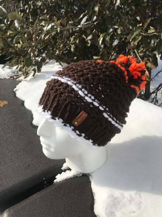 WHITE, BROWN, ORANGE SLOUCHY HAT WITH ANXIOUSLOOMERS TAG