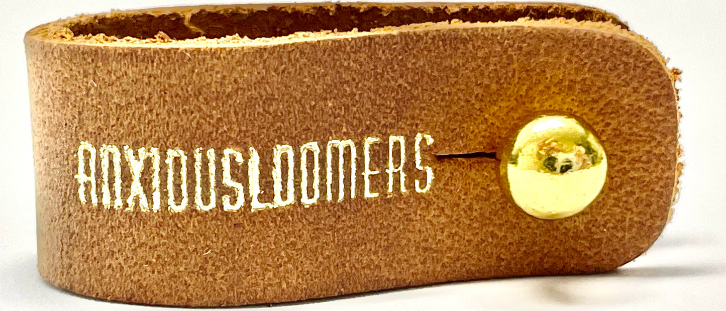ANXIOUSLOOMERS LEATHER TAG INSIGNIA