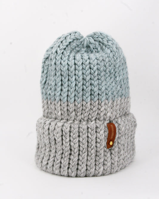 BLUE GREY HAT WITH ANXIOUSLOOMERS TAG