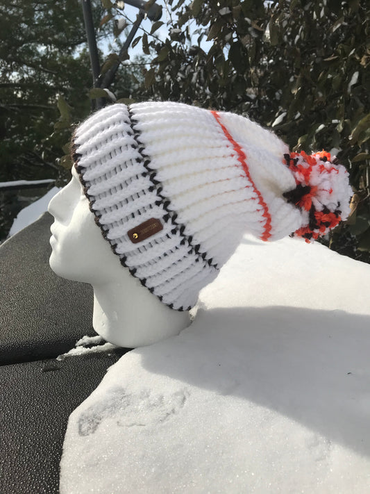 SLOUCHY WHITE, BROWN AND ORANGE HAT WITH ANXIOUSLOOMERS TAG
