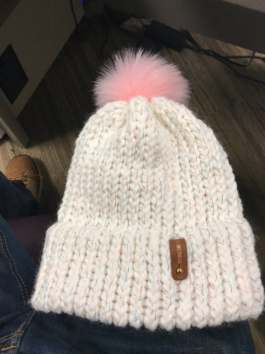 MULTI COLOR WHITE HAT, PINK POMPOM WITH ANXIOUSLOOMERS TAG
